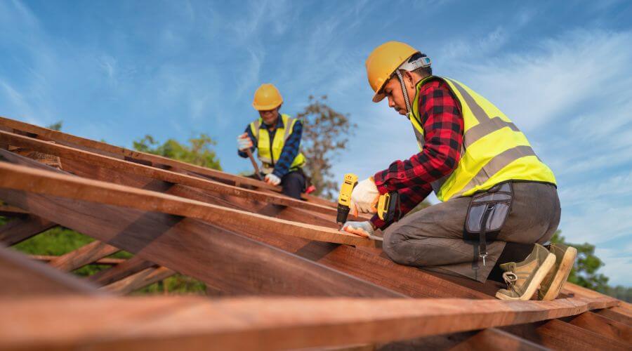 Professional Flat Roofing Installation services in Crivitz, WI